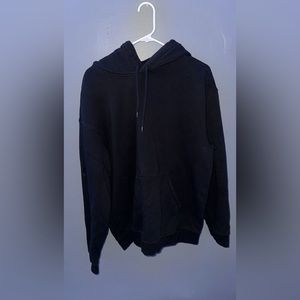 Loose fit black H&M sweatshirt XL no stains or tears